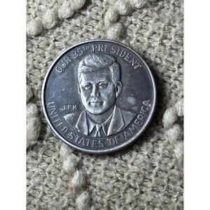 John F Kennedy Memorial Medal - Our 35th President - JFK